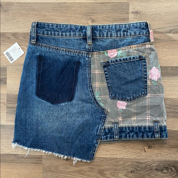 NEW Urban Outfitters BDG Floral Patchwork Skirt - Picture 3 of 5